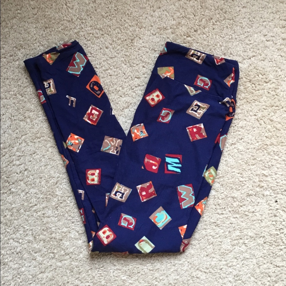 LuLaRoe 🦄 Alphabet OS Leggings